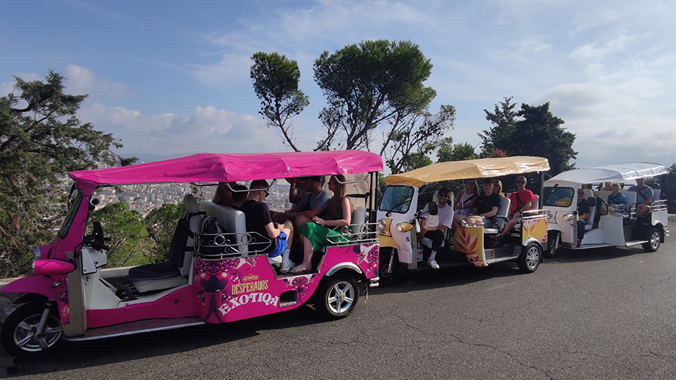 Tuk Tuk Marseille à Notre Dame de la Garde, vue sur la ville